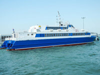 27896323le.jpg