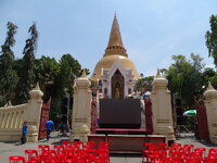23-Nakhon-Phatom-Chedi-01.jpg