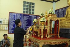 29081296ao.jpg
