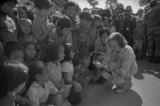 rosalyn carter ubon rachathani 1979 with laotian refugees.jpg