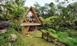 Bamboo-Home-Bali-Airbnb-Off-Grid-1020x610.jpg