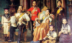 chulalongkorn-family.jpg