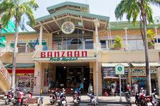 Banzaan-Fresh-Market-1-600x400.jpg