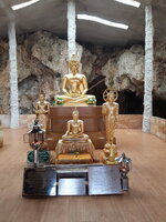 22 Wat Tham Phu Wa 2.jpg