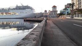 2017_Kuba_20171219_065335_1024.jpg 2017_Kuba_20171219_065335_1024.jpg