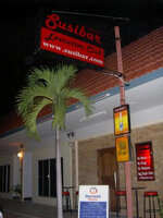 susibar03_596444.jpg