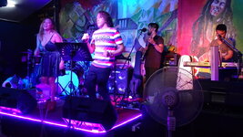 LRG_DSC02402.JPG