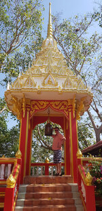 WatPhra9.jpg