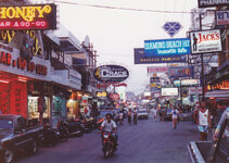 Walking Street88.jpg