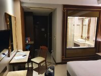 Zimmer2.jpeg Zimmer2.jpeg