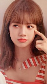 Blackpink-Lisa-1.jpg
