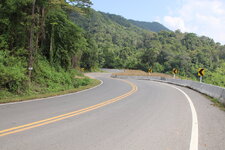 Route 1251 nach  Wasserfall (1).JPG