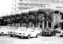 โรงแรมดุสิตธานี ตอนสมัยเปิดตึกเป็นครั้งแรกเป็นโรงแรมขนาดใหญ่ในกรุงเทพฯ.jpg