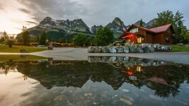 Canada-Alberta ''Jasper National Park The Crossing Resort'' (4).jpg