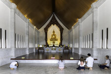 Wat Pa Ban Tat-2.jpg