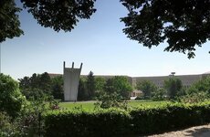 Duitsland-Berlin ''Platz der Luftbrücke'' (9).jpg
