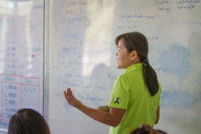 FOL-English-Lev1_web-4.jpg