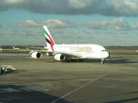 Duitsland-Düsseldorf ''Flughafen-Emirates A380'' (6).JPG