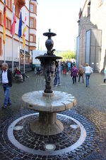 Duitsland-Bernkastell ''Karlsbader Platz'' (6).jpg