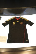 Duitsland-Dortmund ''Duits voetbalmuseum-Mesut Özil''.JPG