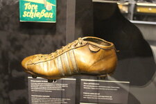 Duitsland-Dortmund ''Duits voetbalmuseum-WM 1954 Finale Deutschland-Ungarn 3-2 Helmut Rahn'' (2).JPG