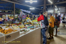 106-Maenam-Markt-2025-0618-07.jpg