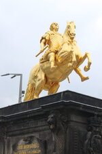 Duitsland-Dresden ''Denkmal Goldener Reiter'' (3).JPG