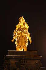 Duitsland-Dresden ''Denkmal Goldener Reiter'' (6).JPG