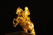 Duitsland-Dresden ''Denkmal Goldener Reiter'' (7).JPG
