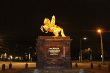 Duitsland-Dresden ''Denkmal Goldener Reiter'' (8).JPG