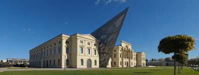 Duitsland-Dresden ''Museum der Bundeswehr'' (3).jpg