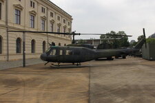 Duitsland-Dresden ''Museum der Bundeswehr-Hubschrauber Bell UH-1 Iroquois'' (3).JPG