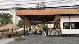 IMG_5893.jpeg