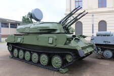 Duitsland-Dresden ''Museum der Bundeswehr-NVA Selbsfahrlafette ZSU 23 4 „Schilka“'' (1).JPG