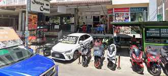 Barber und Frühstück Tag 4.PNG