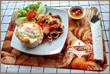 50216245un.jpg 50216245un.jpg