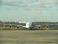 Duitsland-Düsseldorf ''Flughafen-Emirates A380'' (4).JPG