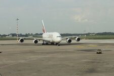 Duitsland-Düsseldorf ''Flughafen-Emirates A380'' (23).JPG