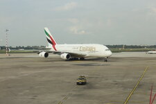 Duitsland-Düsseldorf ''Flughafen-Emirates A380'' (25).JPG
