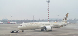 Duitsland-Düsseldorf ''Flughafen-Etihad'' (1).jpg