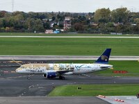 Duitsland-Düsseldorf ''Flughafen-Nile Air''.jpg