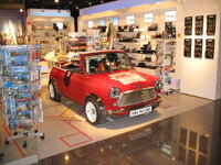 Duitsland-Düsseldorf ''Flughafen-Mini Cooper'' (1).JPG