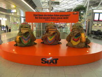Duitsland-Düsseldorf ''Flughafen-Sixt'' (10).jpg