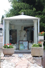 Duitsland-Enkenbach Alsenborn ''Leininger Str. 104-Fritz Walter Haus'' (2).JPG