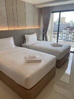 IMG_9892.jpeg IMG_9892.jpeg