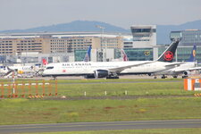 Duitsland-Frankfurt ''Flughafen-Air Canada'' (12).JPG