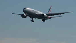 Duitsland-Frankfurt ''Flughafen-American Airlines Boeing 777-200ER'' (3).jpg