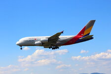 Duitsland-Frankfurt ''Flughafen-Asiana Airlines Airbus A 380'' (9).JPG