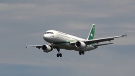 Duitsland-Frankfurt ''Flughafen-Iraqi Airways Airbus A320-200'' (3).jpg