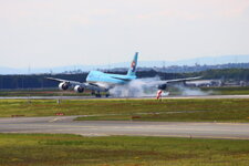 Duitsland-Frankfurt ''Flughafen-Korean Air Cargo Boeing 747'' (5).JPG
